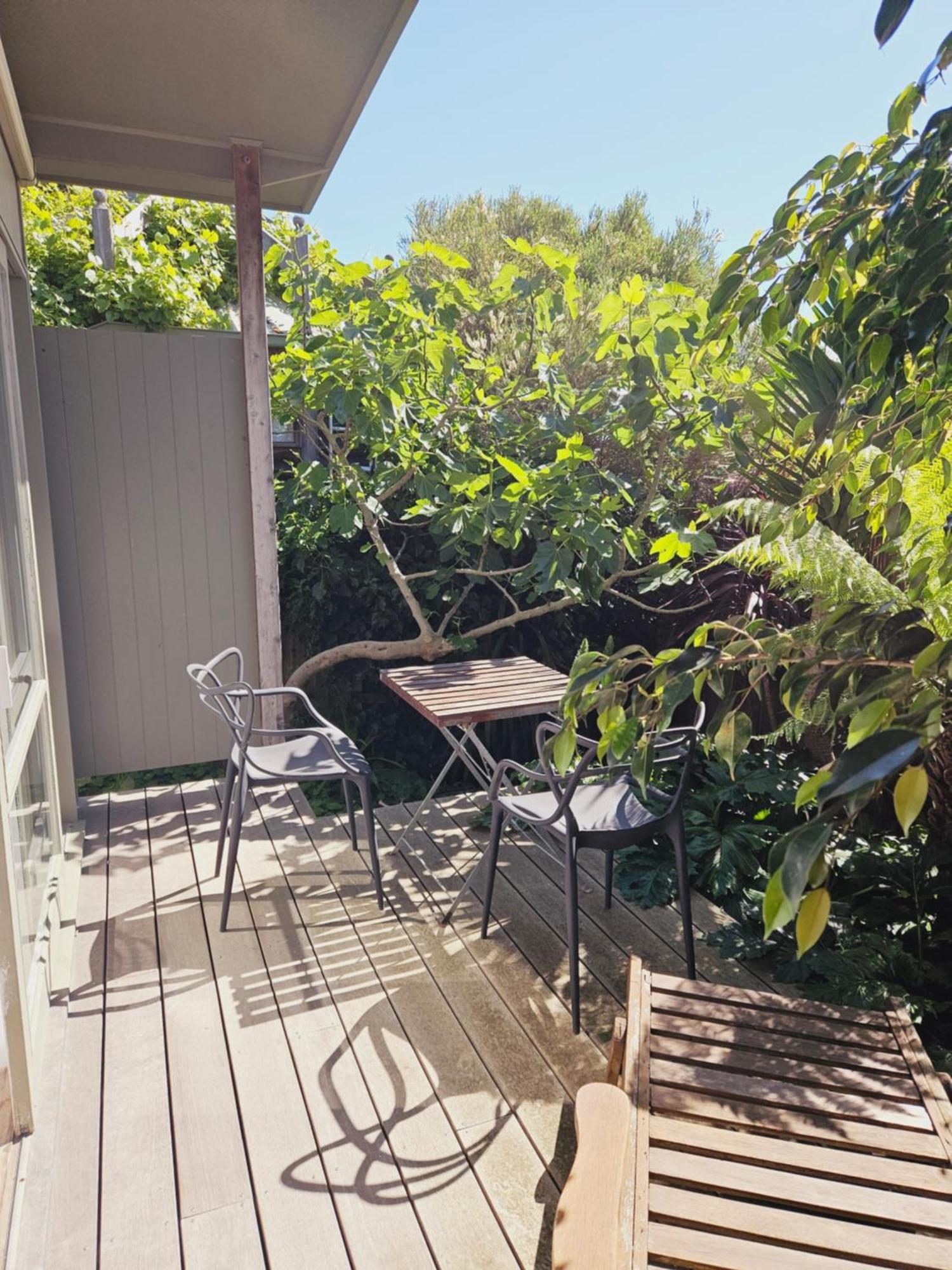 By The Seaside 3* Mornington